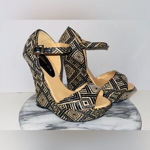 Women's Madden Girl Attitude Tribal Aztec Heels/Wedge Platforms Black Tan W/8